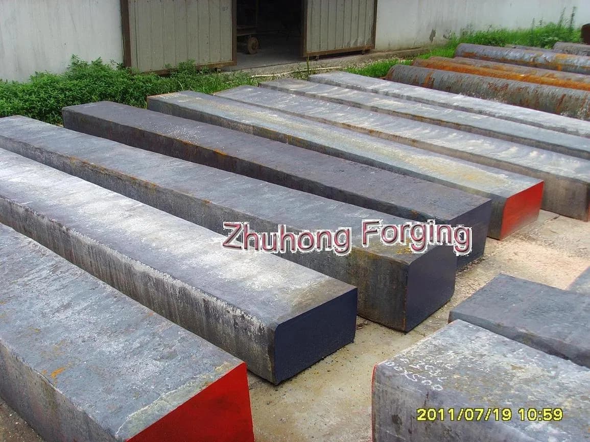 Forged Square Bar (SNCM439)