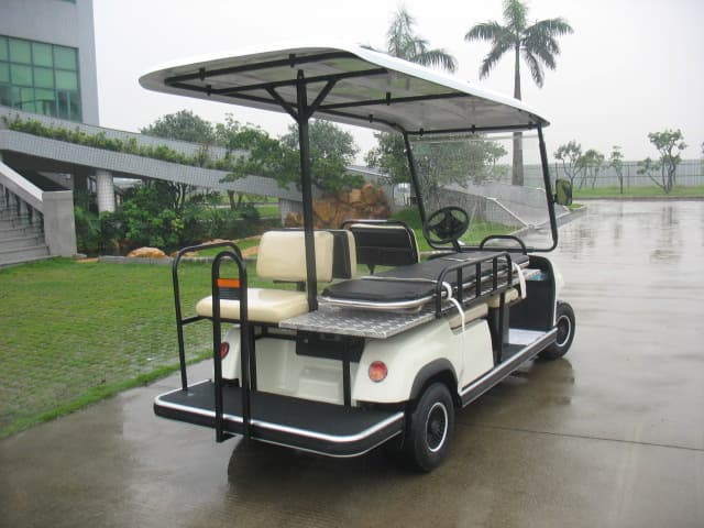 Convenient 4 Seater Electric Ambulance Car