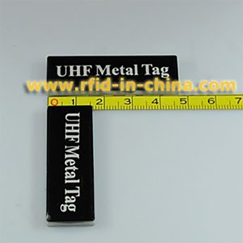 Contactless UHF on Metal Tag - 09