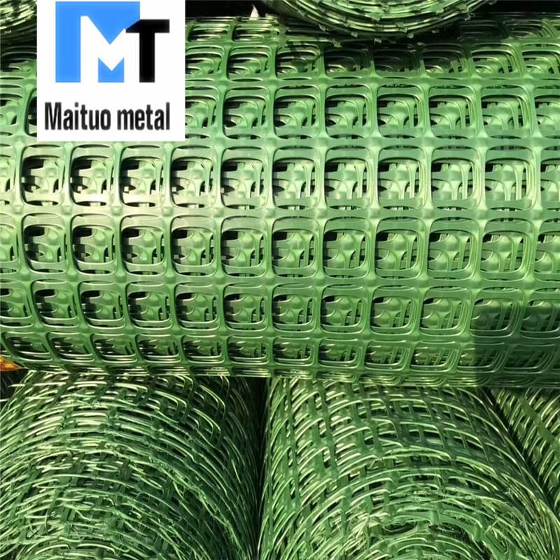 Plastic Fencing for Zoo Birds Protection