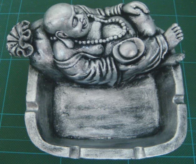 Artificial Intelligence Archaise Ashtray