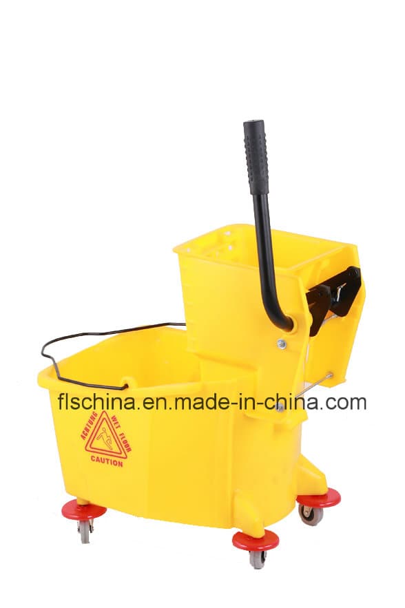 32L Plastic Hand Mop Wringer with Wheels