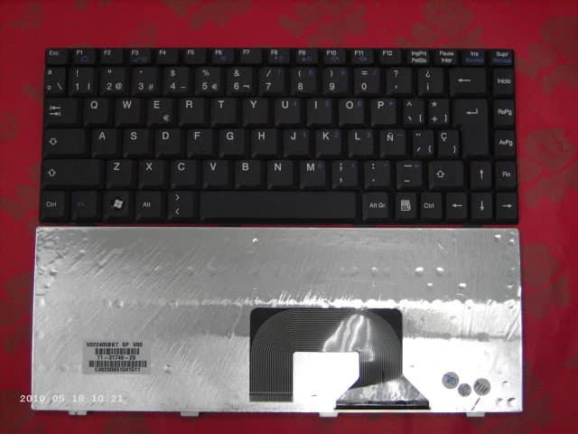 New Keyboard V022405BK7 Spanish Teclado