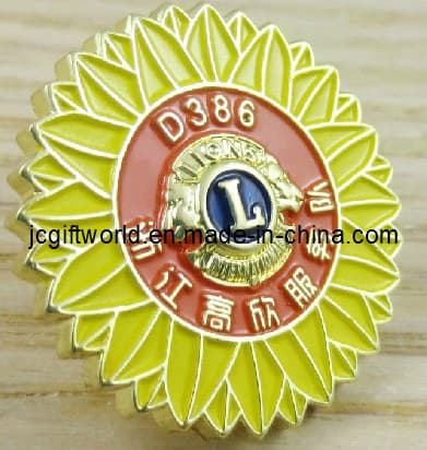Baking Varnish Metal Lapel Pin
