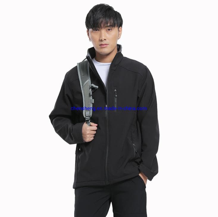 Outdoor Sport Soft Shell Jackets Mesh Breathable Quick-Dry Windproof Jacket Camping Hiking Men Brand Outdoor Trekking Jacket
