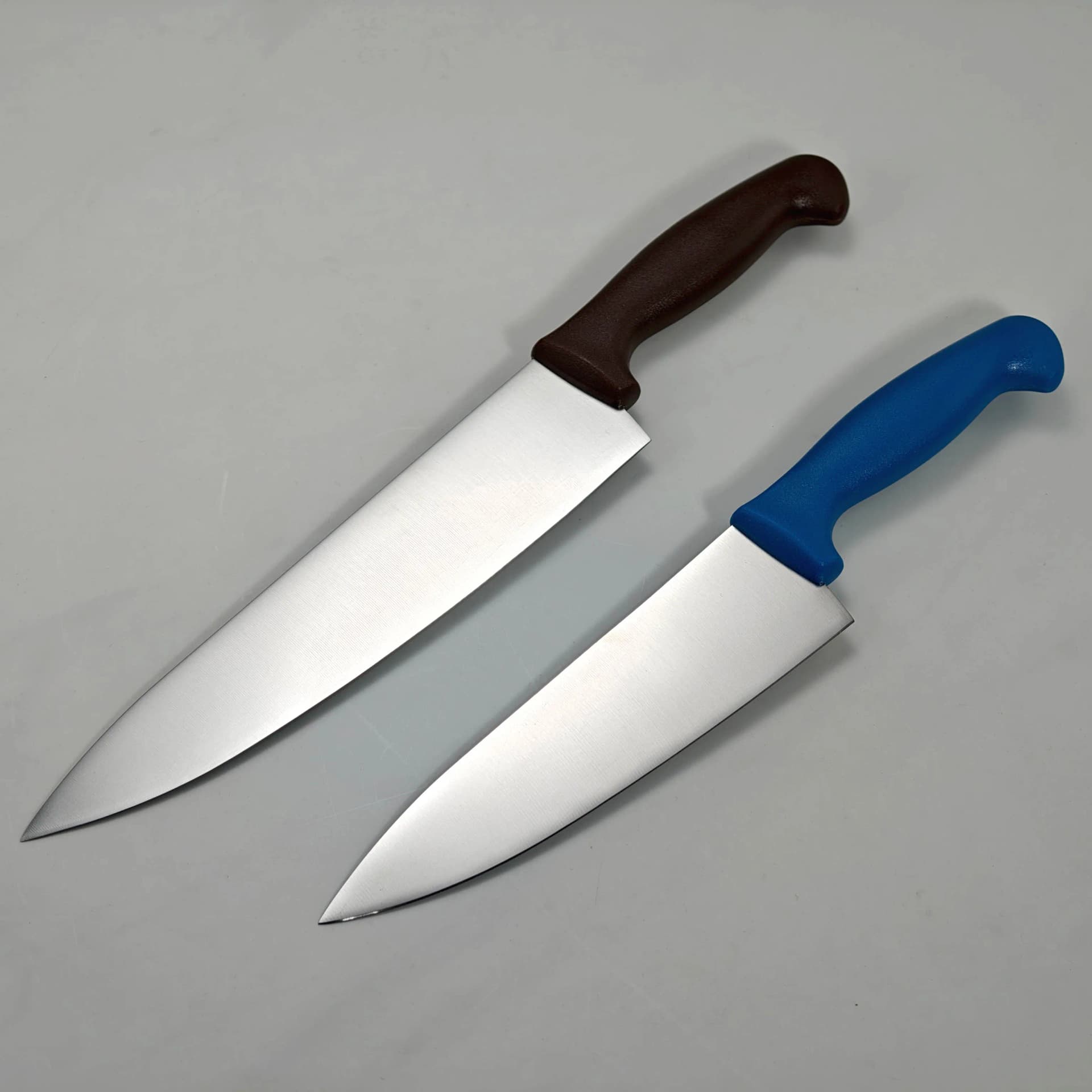 OEM Custom Butcher Knife Chef Knife with Durable Plastic Handle for Commercial Use