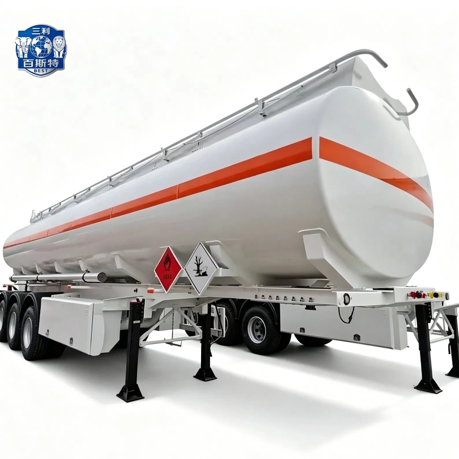 Low Fuel Consumption Oil Tank Semi Trailer with Manhole Cover for Crude Oil Transportation, Customizable Logo