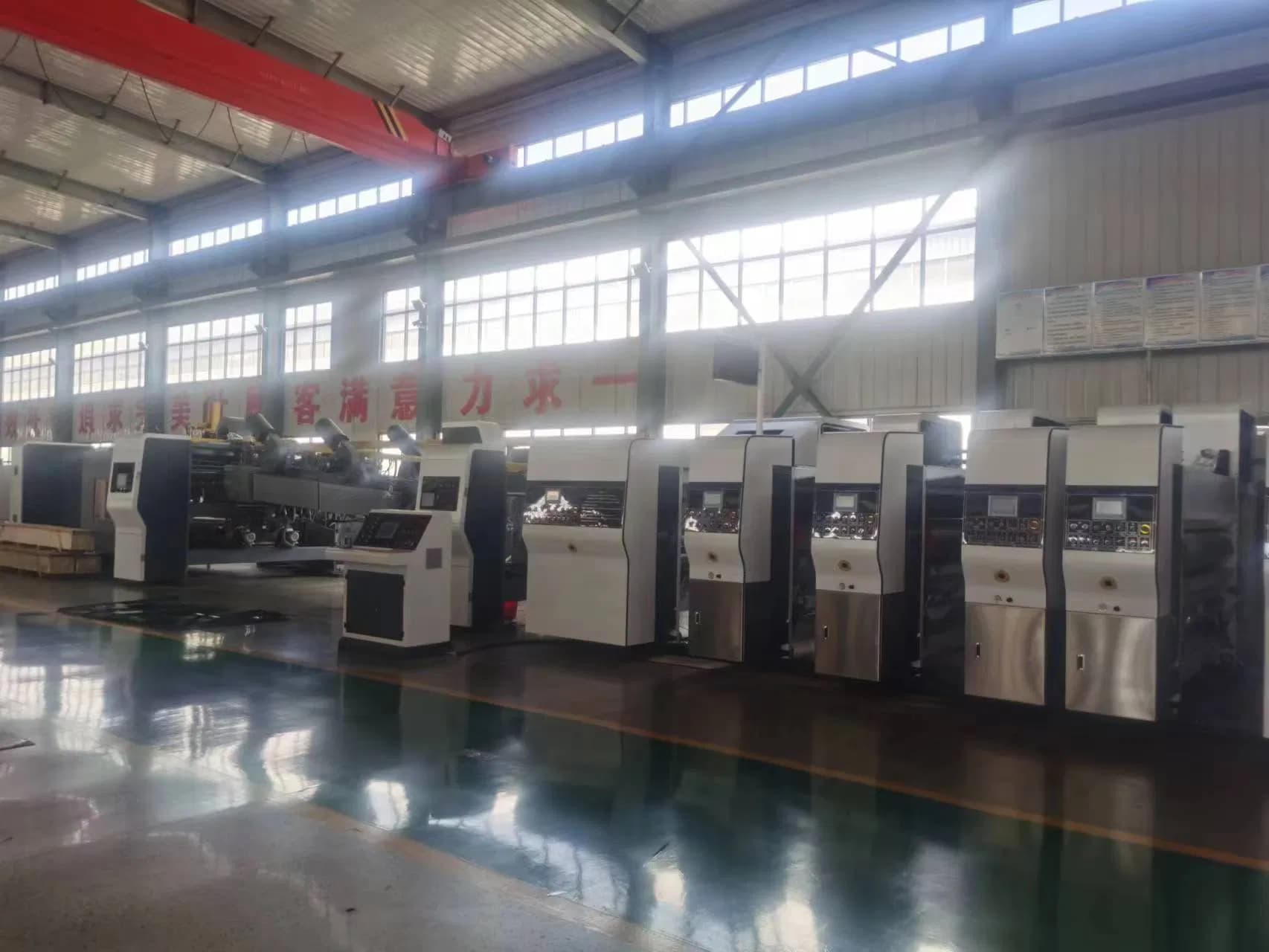 Flexo Printing Slotting Die Cutting with Glue Machine on Line