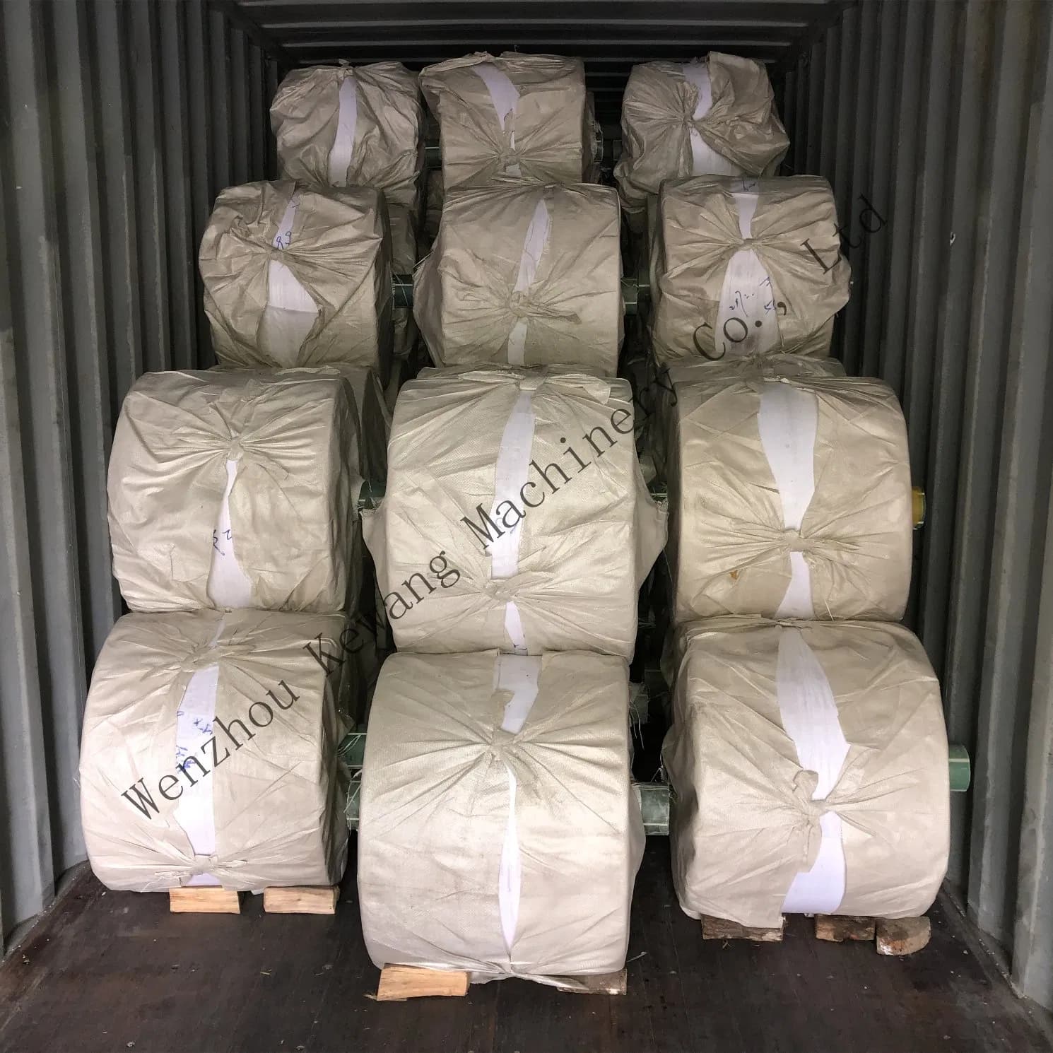 Wholesale China PP Woven Bag Fabric Rolls, PP Woven Sack Fabric, Bag Rolls
