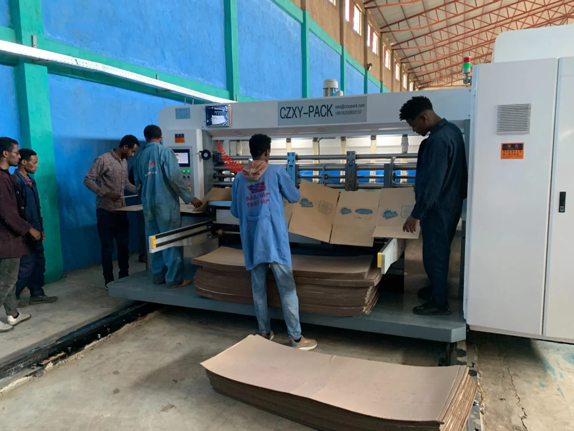 New Generation Ink Flexographic Printing Folding Gluing Inline Intelligent Printing