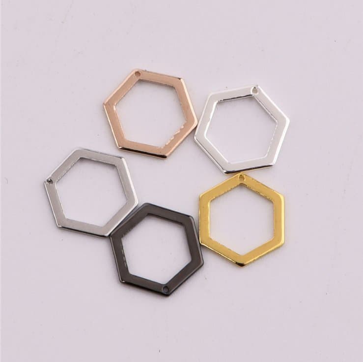 China Professional Manufacture Custom Metallic Gold Metal Jewelry Tags