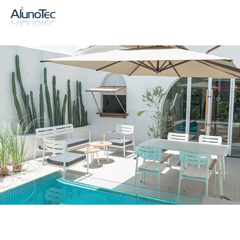 Waterproof Garden Furniture Dining Set 4 Seater Outdoor Dining Table Rattan Set