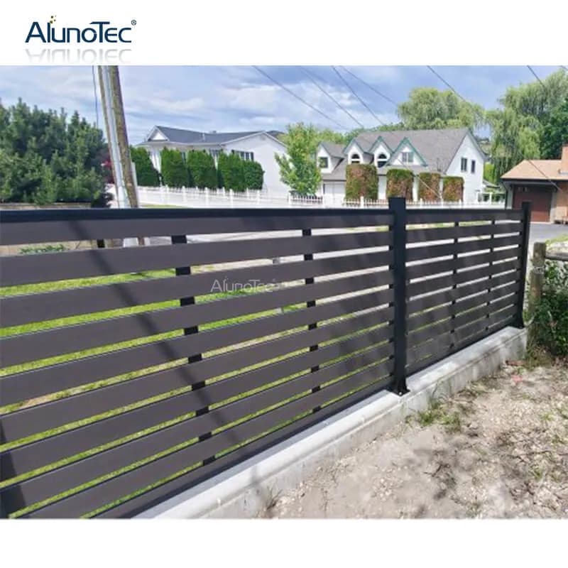 China High Quality Bamboo Wooden Custom Louvre Fence Sun Louver Fencing for Garden
