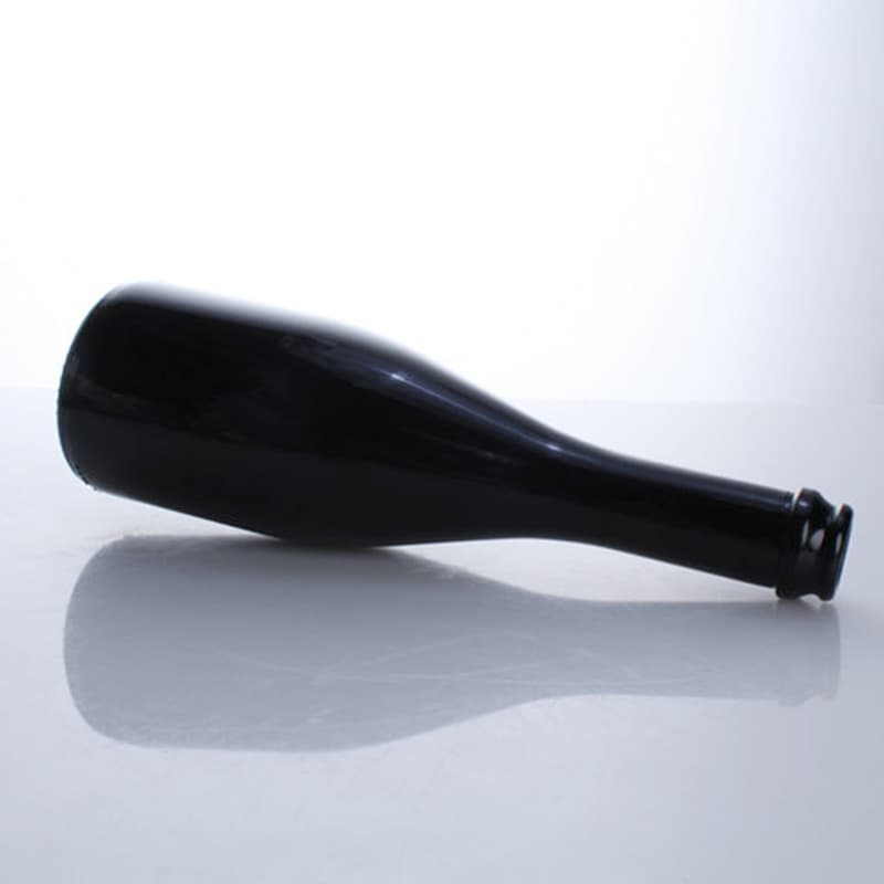750ml Black Burgundy Screw Sealing Cheap Wine Glass Bottles