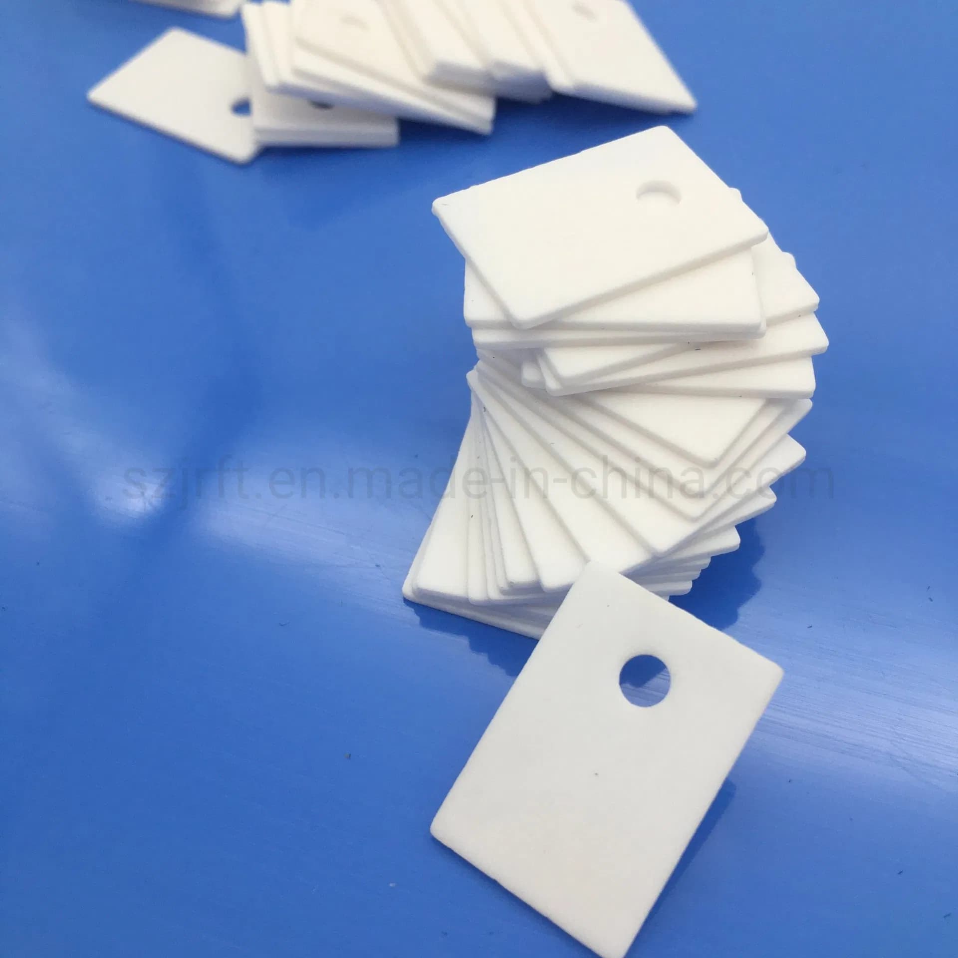 0.635mm 0.1mm Thickness Insulation Ceramics Sheet 96 Al2O3 Ceramic Substrate