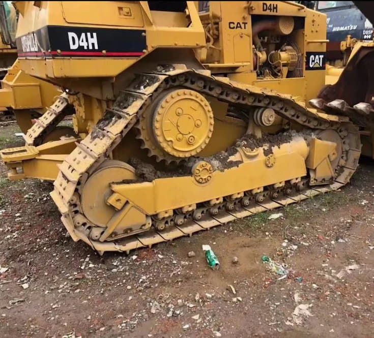 100% Used Caterpillar D4h / D4K /D5K/ D5g/ D5h Mini Bulldozer Japan Cat