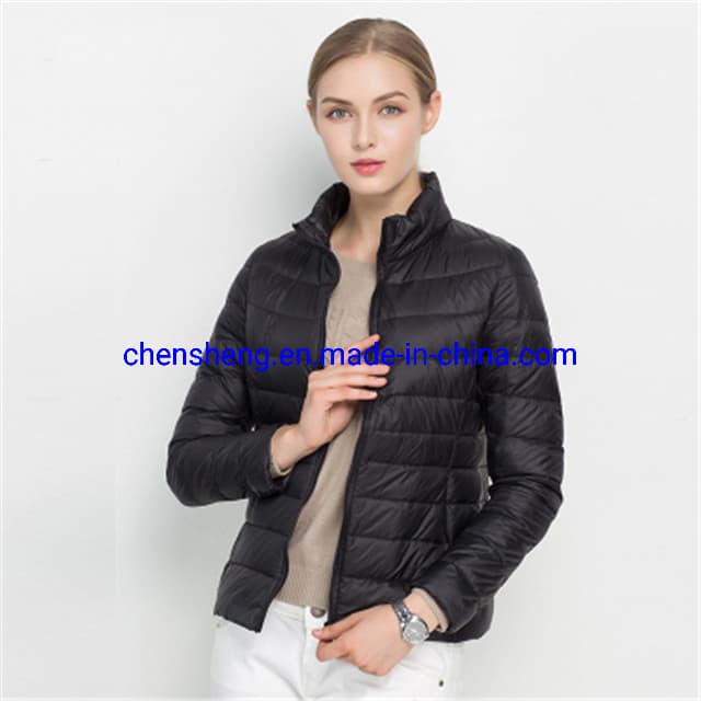 Stock Custom Logo Packable Women Ultra Light Weight Down Jackets for Winter Ladies Down Jacket Wear