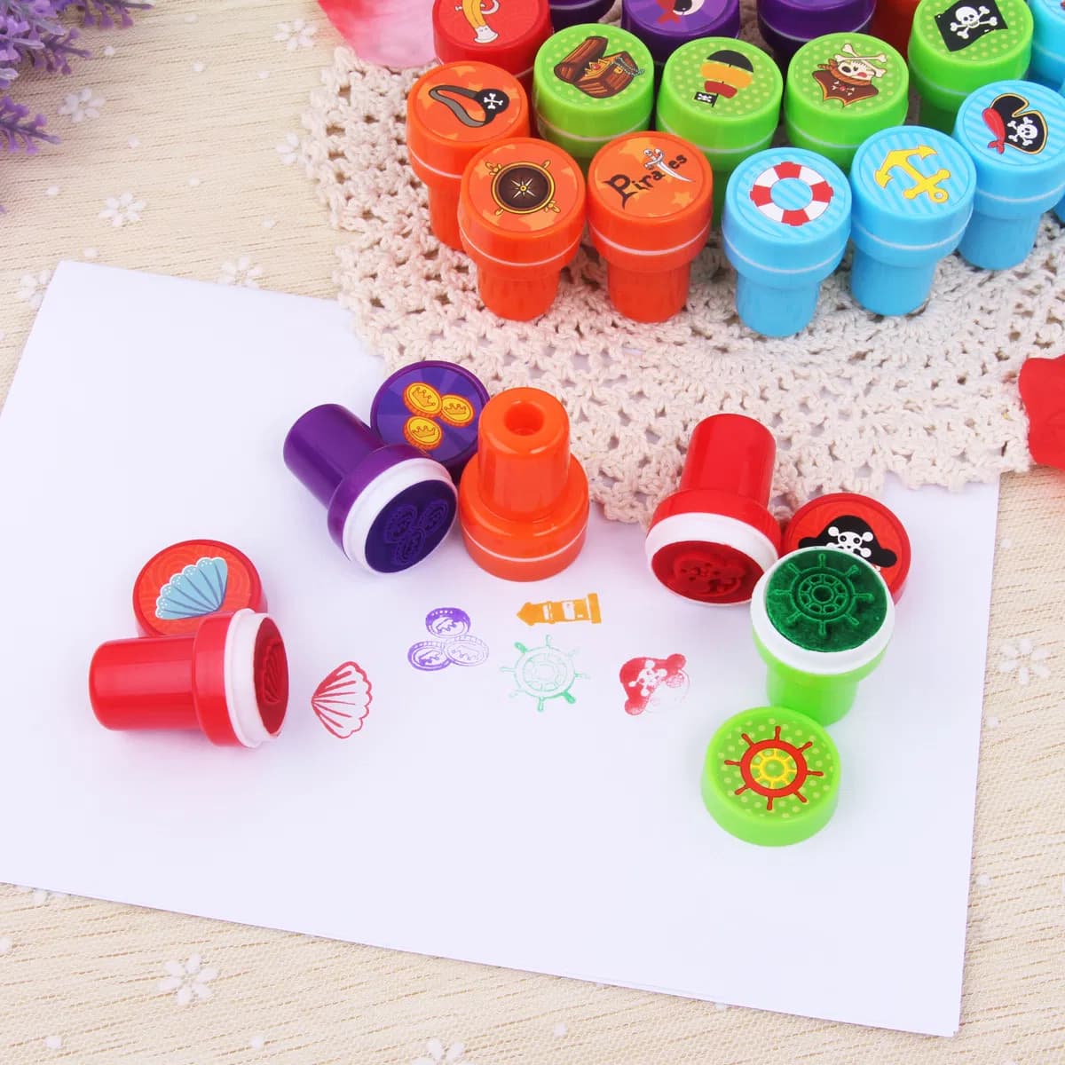 26 Letter Animal Smiley Face Seal Kindergarten Kids Cute Plastic Stamper Ink Back Cartoon Toy Small Stamp