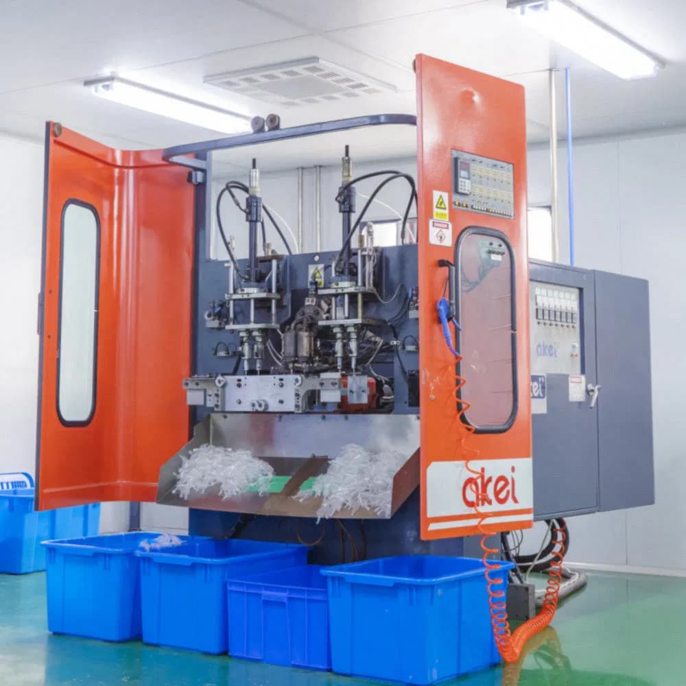 Energy Saving Low Noise Double-Station Extrusion PVC Blow Moulder