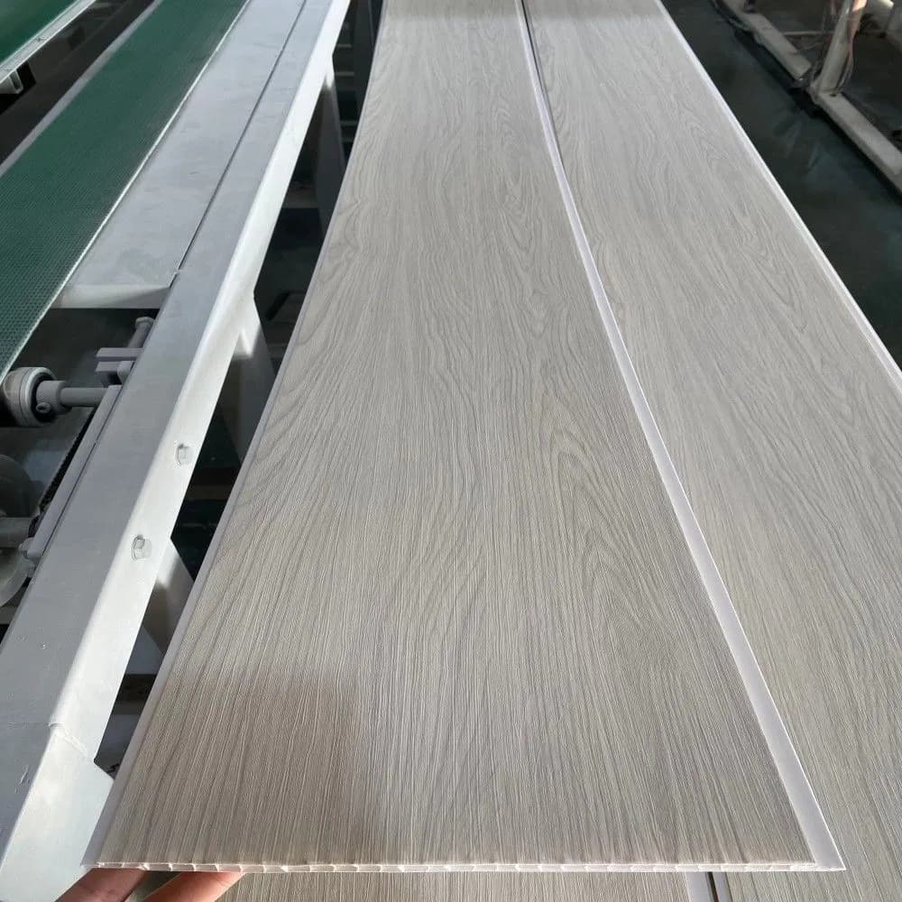 25cm Non Visible PVC False Ceiling Tile Wooden Color Pure Glossy White PVC Ceiling Paneling for Roofing