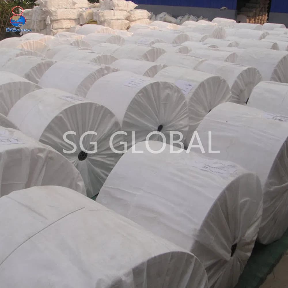 China Factory Wholesale UV Treated Weather Resistant Plastic Woven Sandbags in Rolls