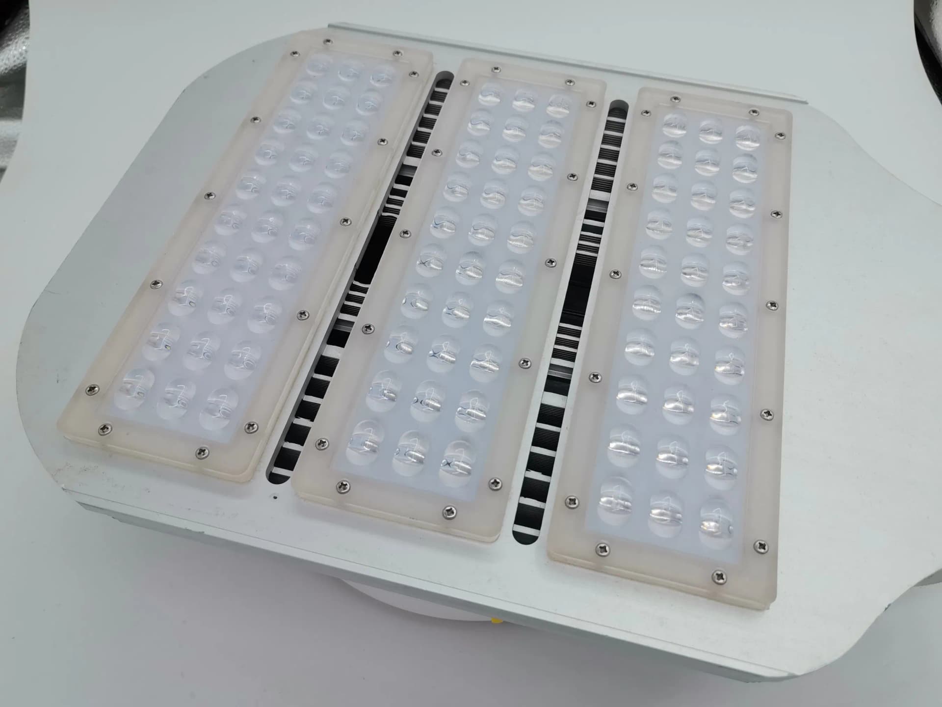 High Lighting LED Lamp CNC Aluminium Heatsink Outdoor LED Light Radiator Aluminum Heat Sink