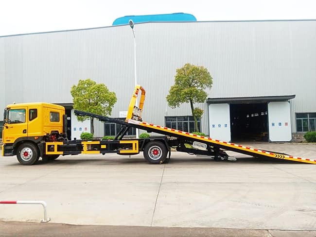 Dongfeng Tow Truck, Tow Truck, Repair Truck, Rescue Truck, Tow Truck, Flatbed Tow Truck, Efficient Rescue, 30t/40t Large Tow Truck