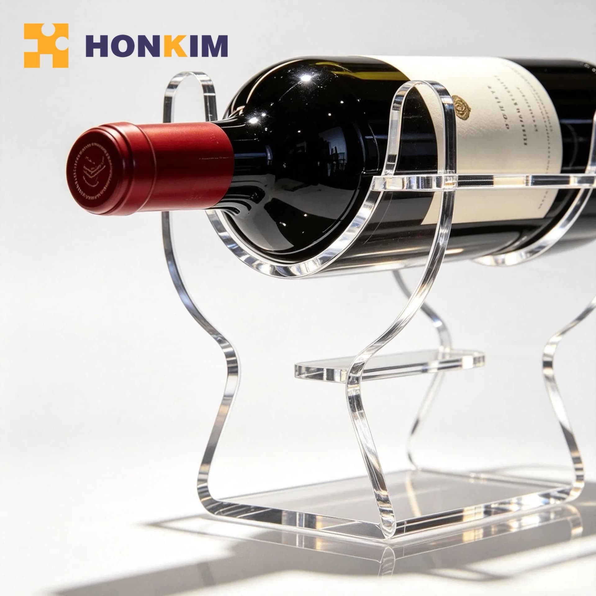 Wholesale Custom Acrylic Wine Bottle Stand Clear for Home Bar Counter Decor