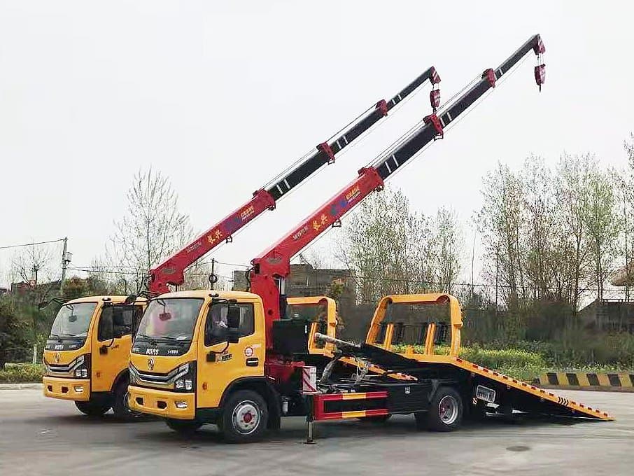 Dongfeng Wrecker, Tow Truck, Breakdown Vehicle, Recovery Vehicle, Wrecker Truck, Flatbed Wrecker, Efficient Rescue, Powerful Traction