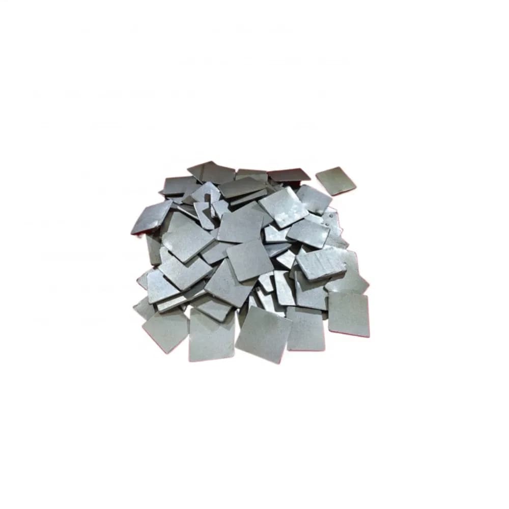 Electrolytic Iron Flakes 99.95% High Purity for Powder Metallurgy and Diamond Tool Production