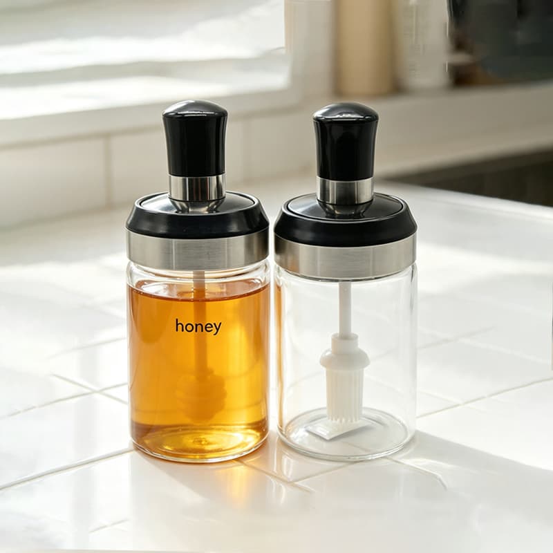 Factory Wholesale Daily Use Borosilicate Glass Spice Jar for Kitchen Storage