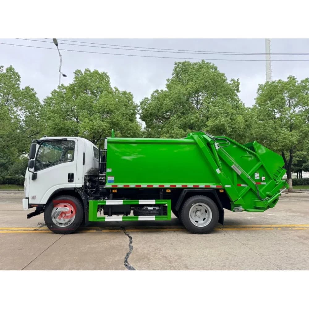 Global Compliance Isuzu Npr 5 Cubic Meter Refuse Trucks with Dual-Compression System