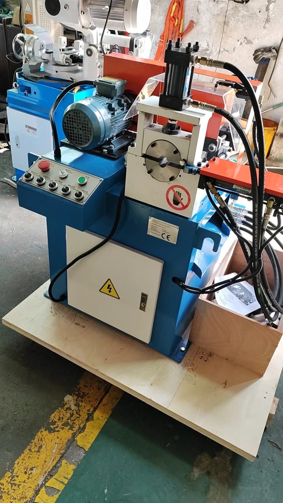 Br-80nc Single Head Hydraulic Steel Pipe and Tube Chamfering Machine