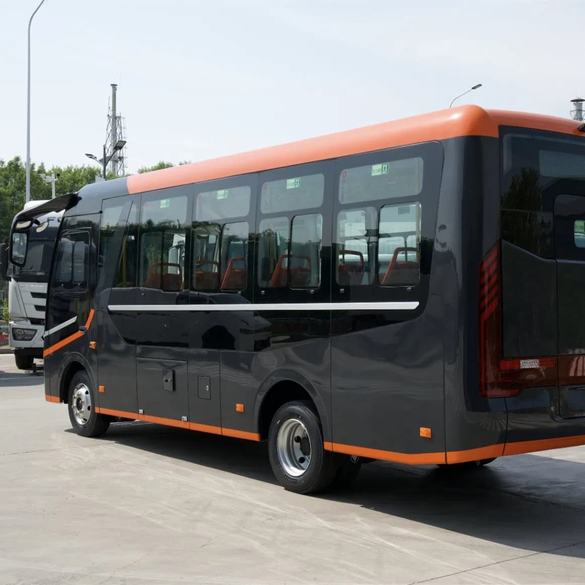 Customizable Double Doors Cummins Engine Chinese Euro3 14seats Foton City Bus