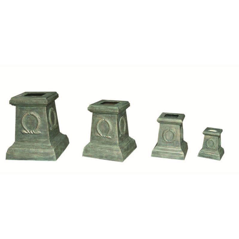 Durable Elegant Cast Iron Flowerpot Combining Timeless Design and Versatility