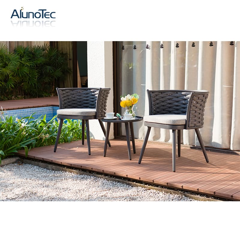 Luxury Waterproof 4 Seater Rattan Coffee Table Outdoor Sofa Outdoor Furniture Sets with Cushions