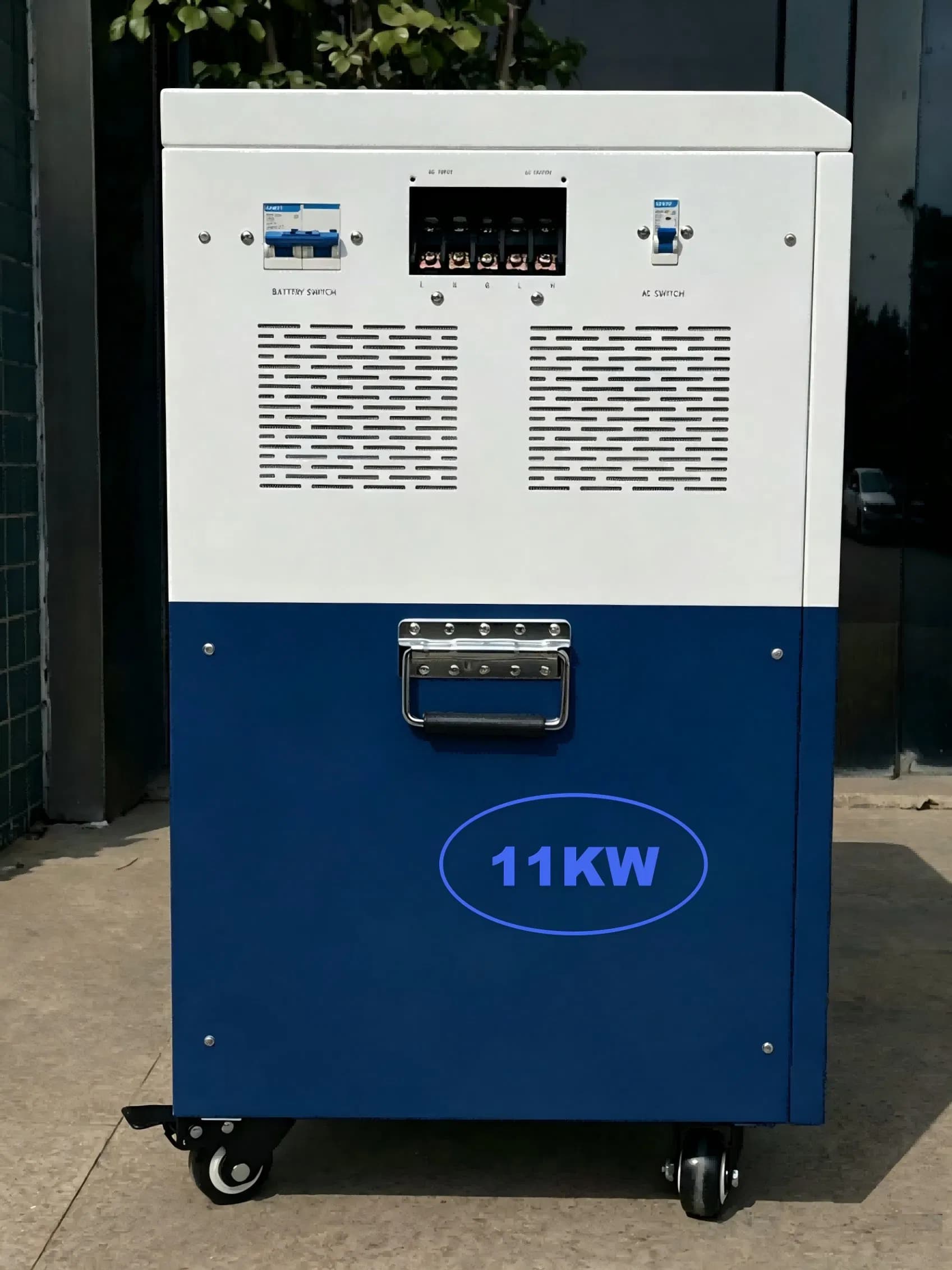 11kw Wheeled Power Station with 30A PWM Solar Charger