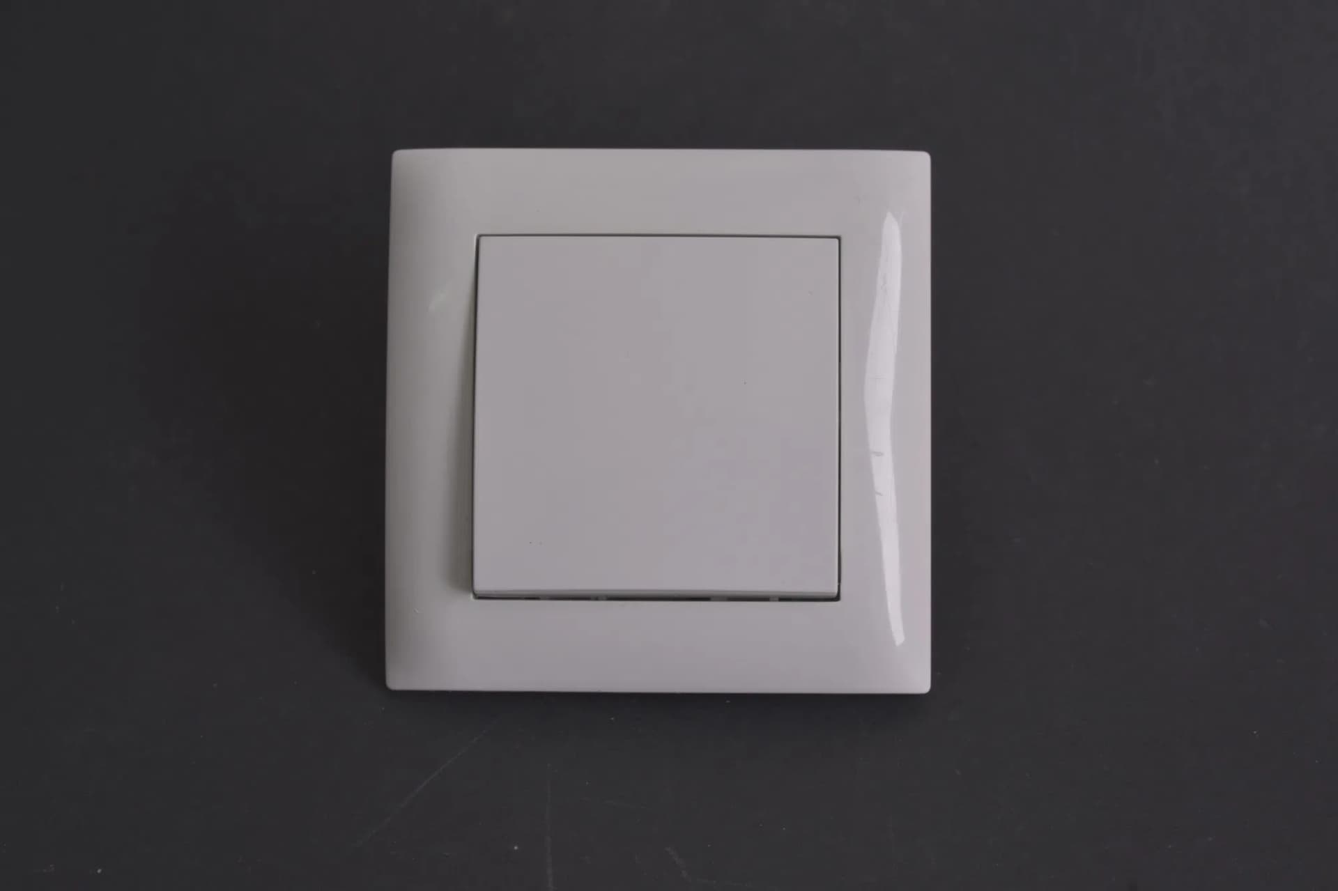 Flush Mounted EU Switch 1-Gang 10A IP20 White Elendax