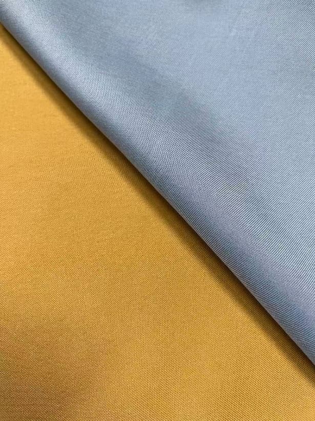 Durable and Undeformed 100% Poly Strench Twill Gabardine Fabric 150dx150d+40d