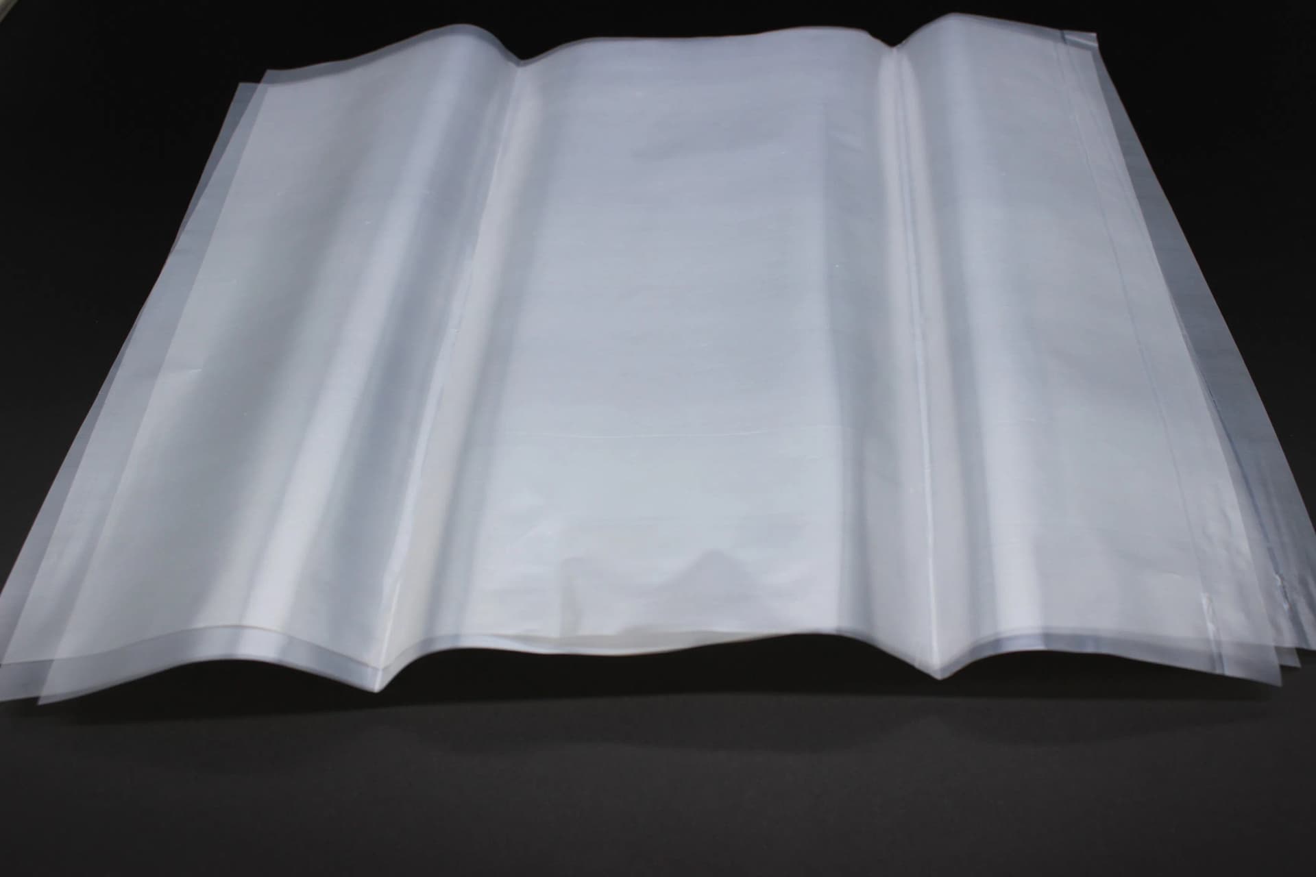 Green Cornstarch Pouches for Sustainable Fashion Packaging Needs