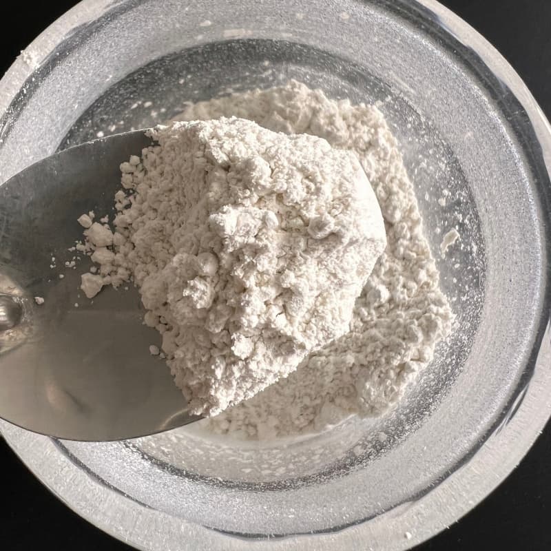 Industrial Grade Sepiolite Charring Agent Light Yellow Fluffy Powder