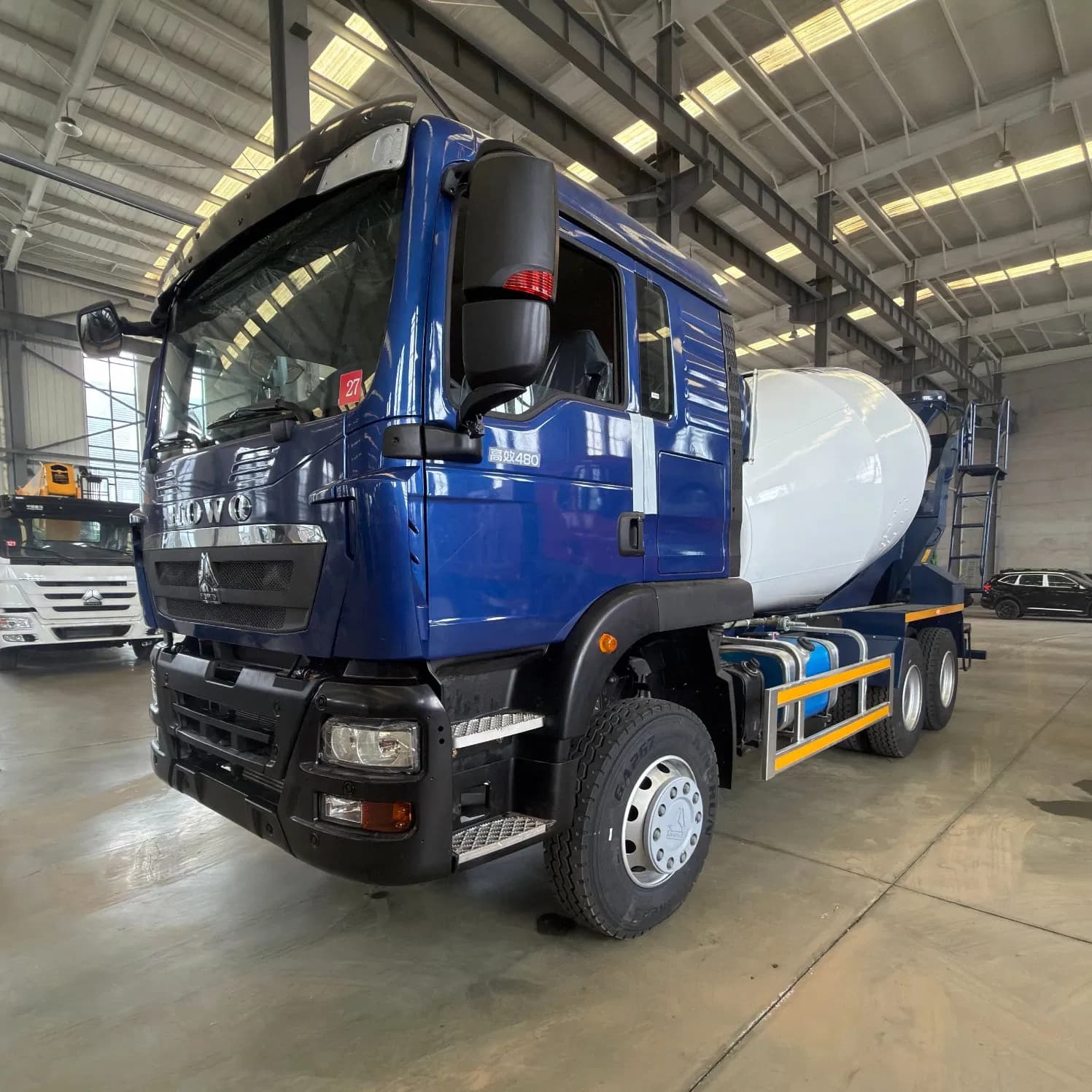 Concrete Mixer Truck Heavy Duty Mining Construction Cement Transport Truck