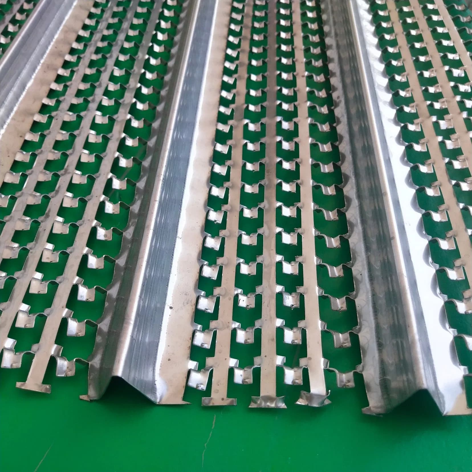 Stainless Steel 450mm Width Masonry Permanent Stop End Formwork Mesh