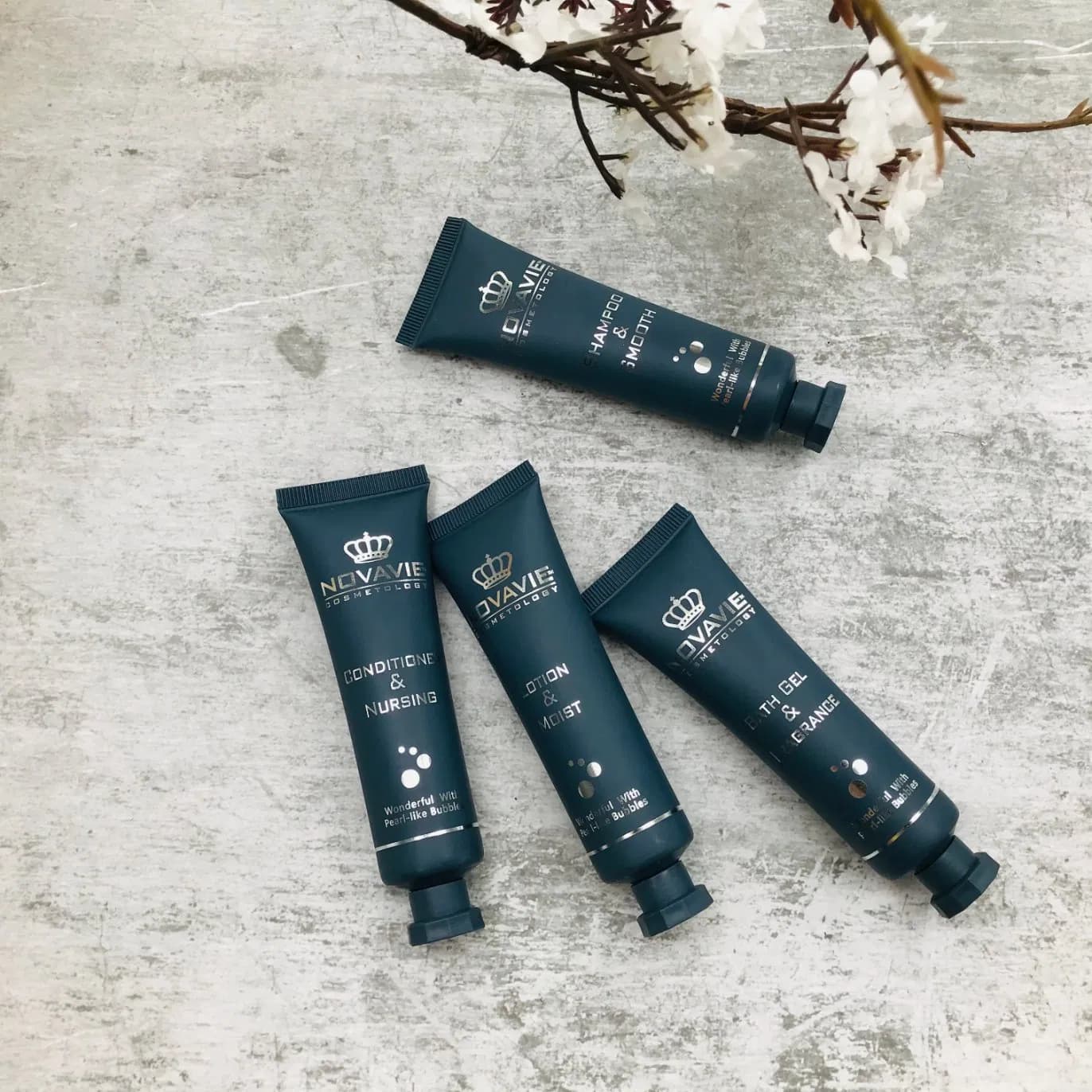 Luxurious Bath Gel Amenity Kit for Airlines and Travelers