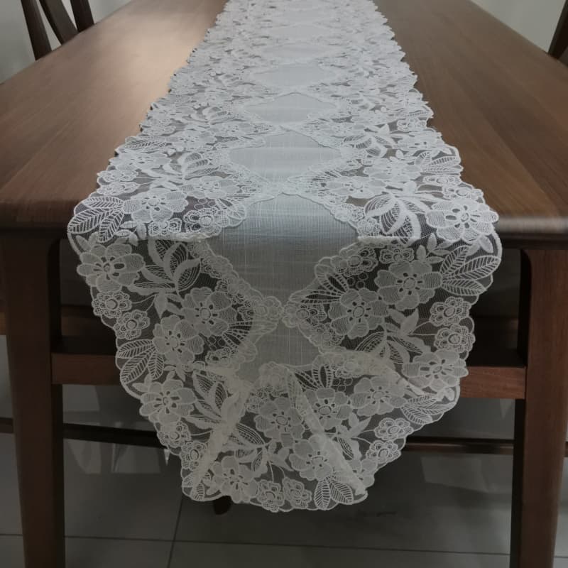Elegant Boho Floral Lace Table Runners for Wedding Dining Table