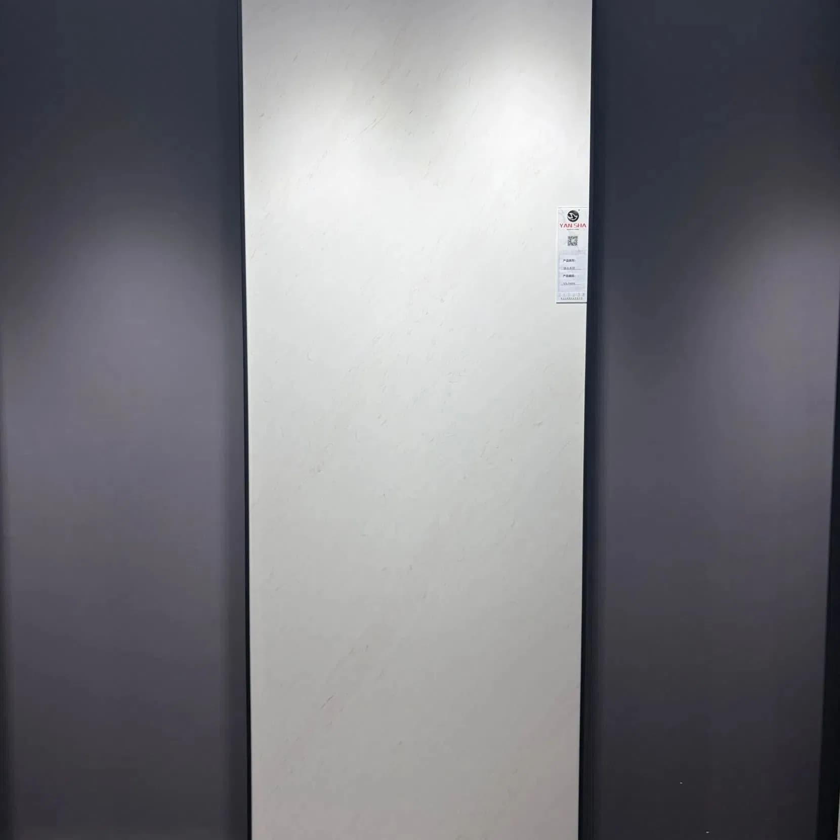 Wholesale Supplier Large Artificial Quartz Stone Slab for Countertop Building Material