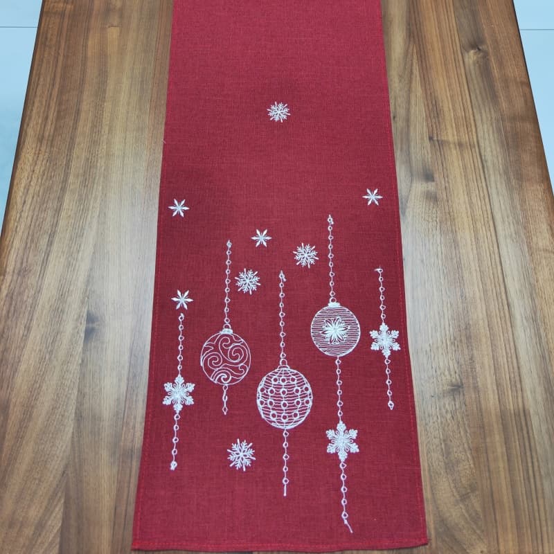 Customize Embroidered Woven Polyester Dining Table Runner Decorative Red Christmas Table Runner