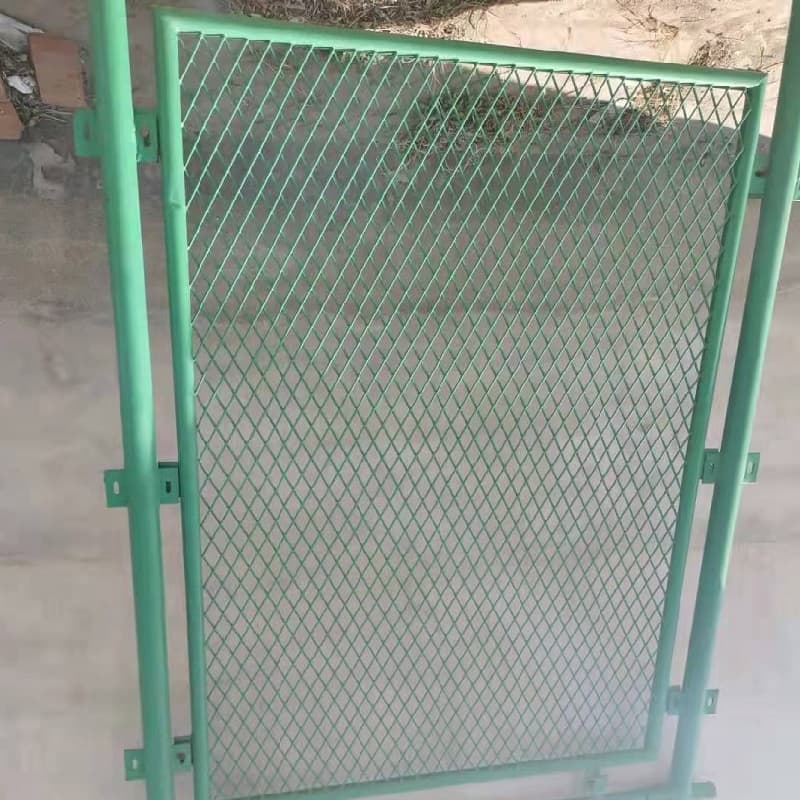 Durable Modern Perfab Expanded Metal Stair Railings and Balcony Screen Fence for Indoor and Outdoor