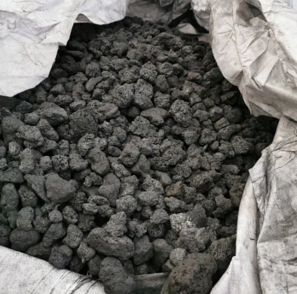 Fixed Carbon Content of up to 98% Increases The Carbon Content in Metallurgical Casting, Resulting in High-Quality Graphite Fossil Oil Coke