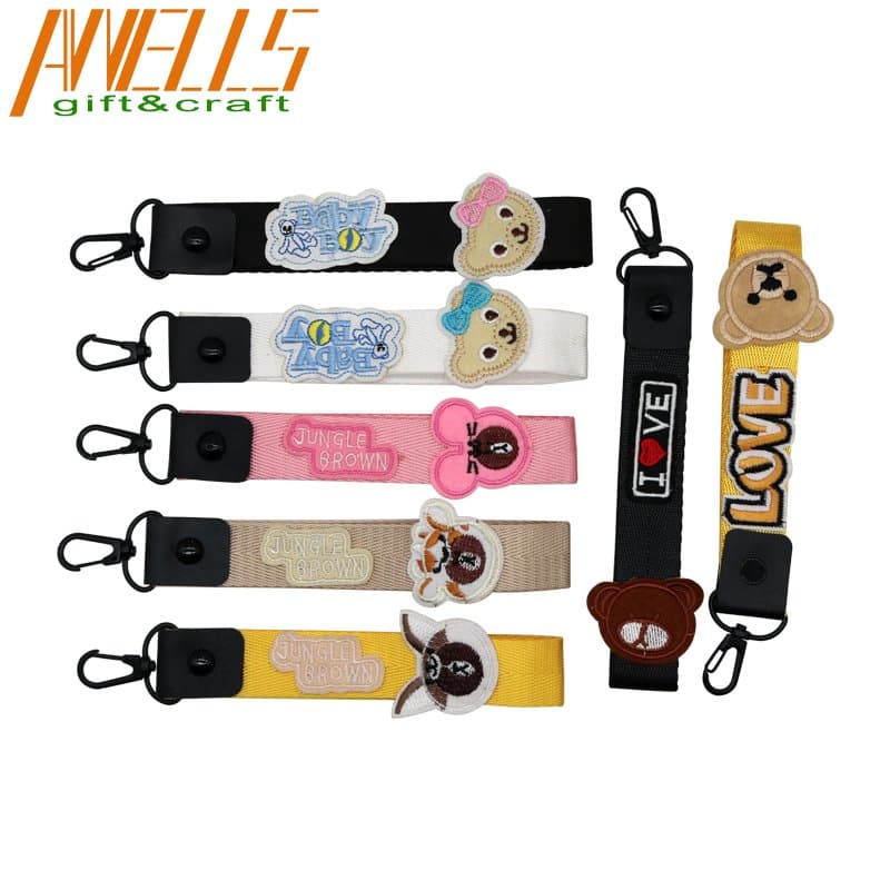 Wholesale Backpack Key Rings Keychain Short Personalized Colorful Lanyard Neoprene Fabric Lip Balm Holder with Custom Logo
